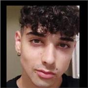 Imparto clases en varios ámbitos musicales, desde lenguaje, teoría o historia de la musical hasta piano.